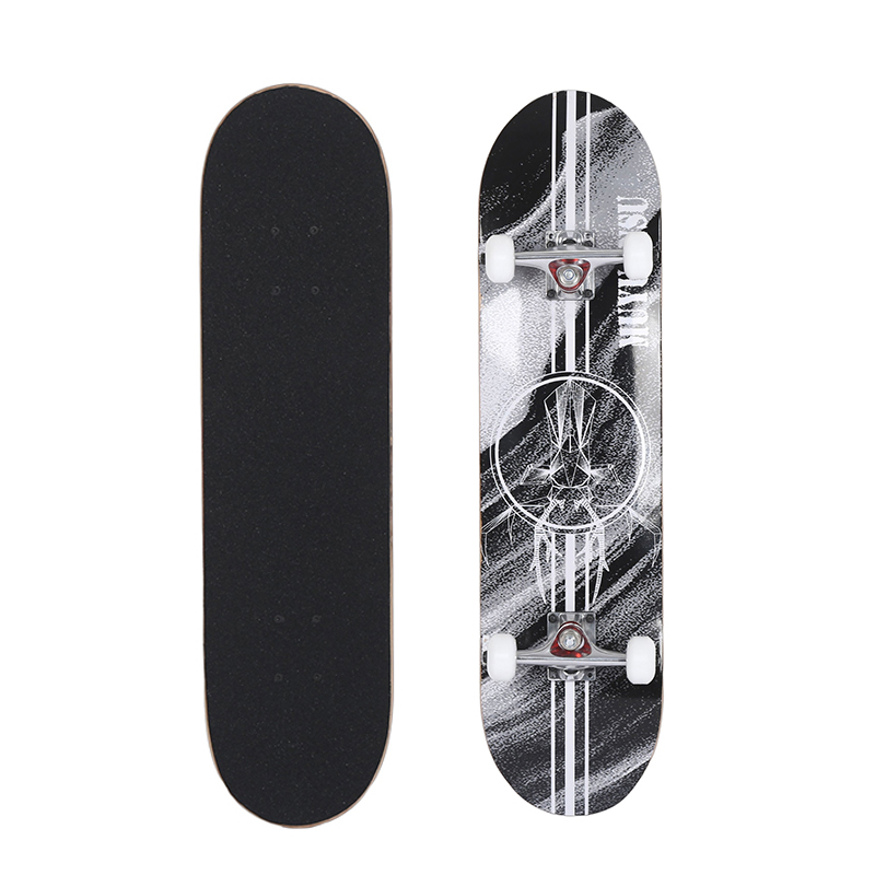 Maple concave skateboard